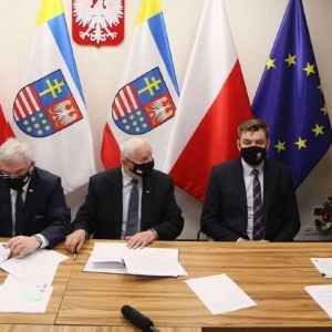 Podpisanie umowy - zdjęcie nr 11
Źródło: Urząd Marszałkowski Województwa Świętokrzyskiego