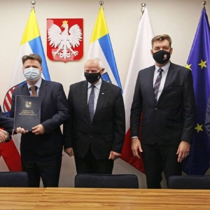 Podpisanie umowy - zdjęcie nr 9
Źródło: Urząd Marszałkowski Województwa Świętokrzyskiego